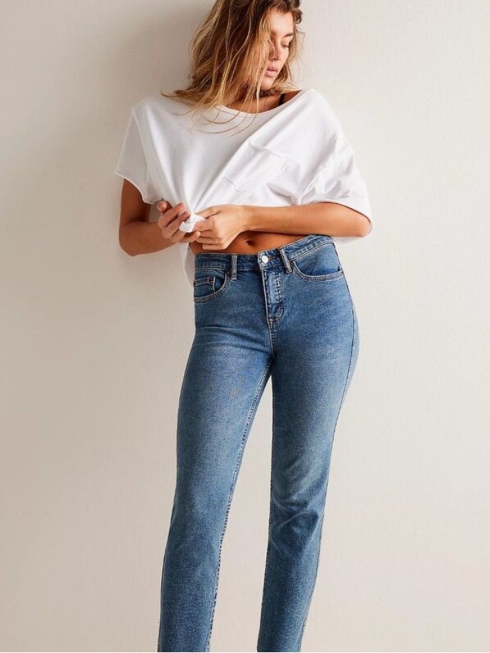 Free People We The Free Curvy Straight Leg Jeans 100% Cotton Blue Size 26